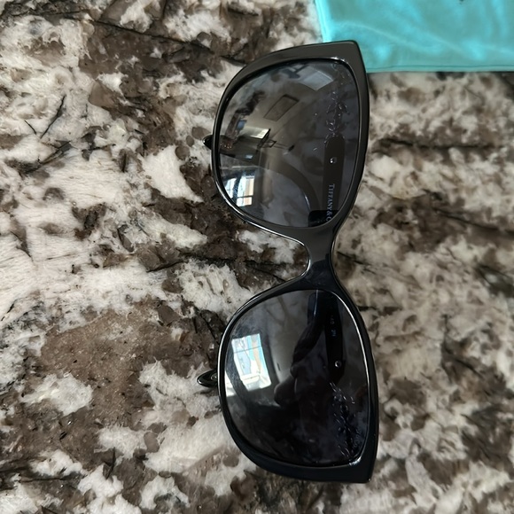 Tiffany & Co. sunglasses - Picture 6 of 6
